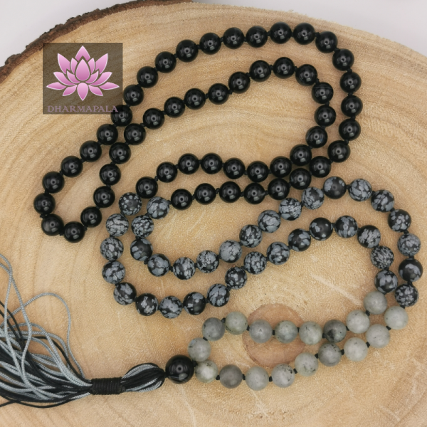 ~ Sinnesschärfer-Mala ~ (mit Schneeflockenobsidian, Labradorit & Achat)